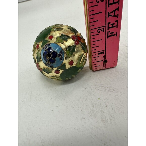 Vintage Gold Cloisonne Enamel Holly Berry Branch Design Christmas Tree Ornament - Picture 9 of 11